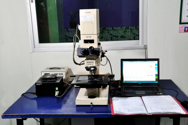 Reflectance spectrophotometer
